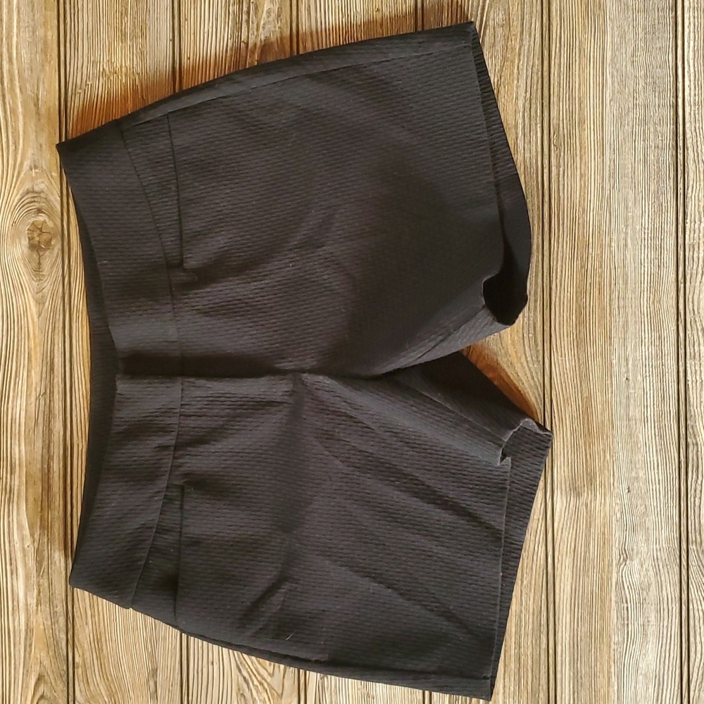 Apt. 9 Essentials Black Tie Dress Shorts Size 6